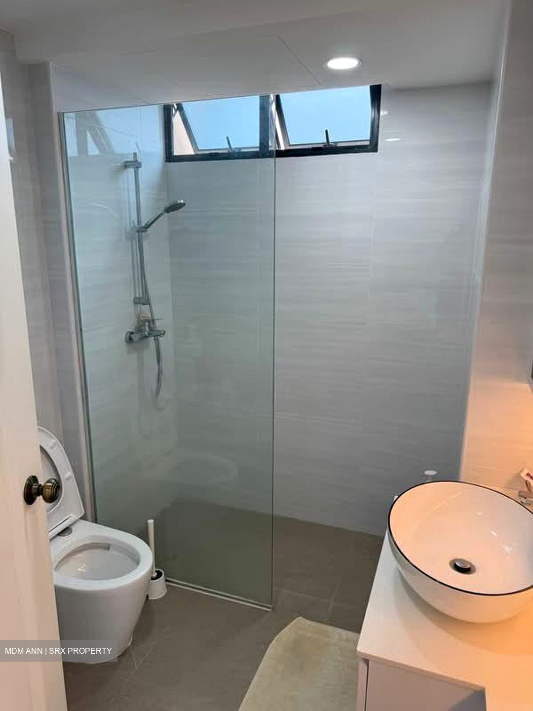 Regent Grove (D23), Condominium #577243011